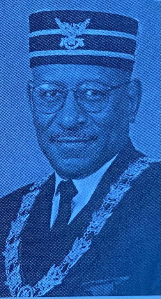 Past Illustrious Commanders-in-Chief – Bezaleel Consistory No. 15